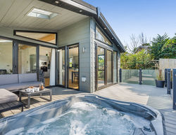 Little Dinham Holiday Park, Rock, North Cornwall